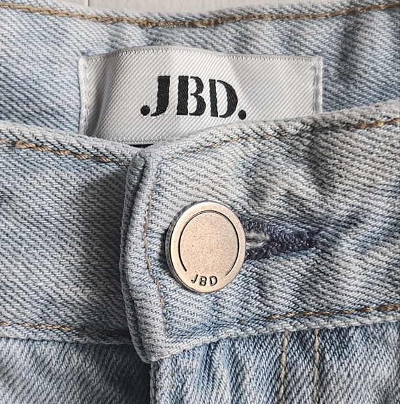 JBD High-Rise Light Wash Denim Shorts in Women's L - Picture 6 of 16